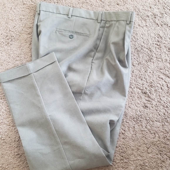 Perry Ellis - Picture 3 of 7